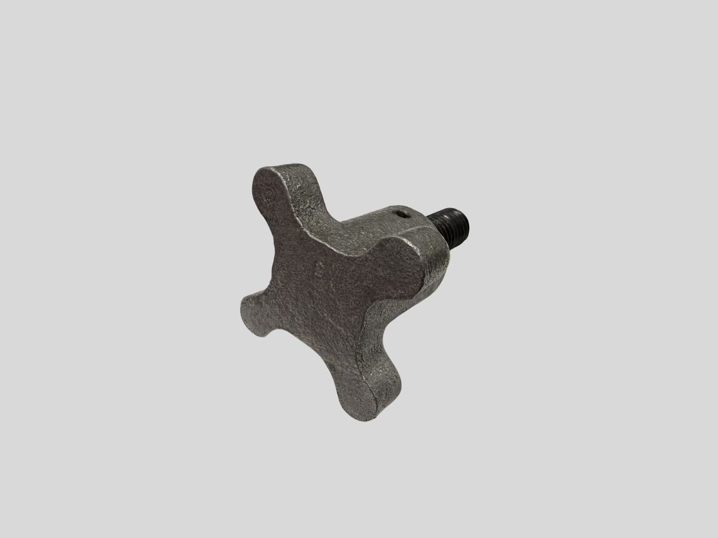 Iron 4-Post Knob